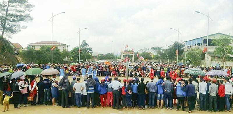 Thị trấn Bến Quan đẩy mạnh phong trào “Rèn luyện thân thể theo gương Bác Hồ vĩ đại”