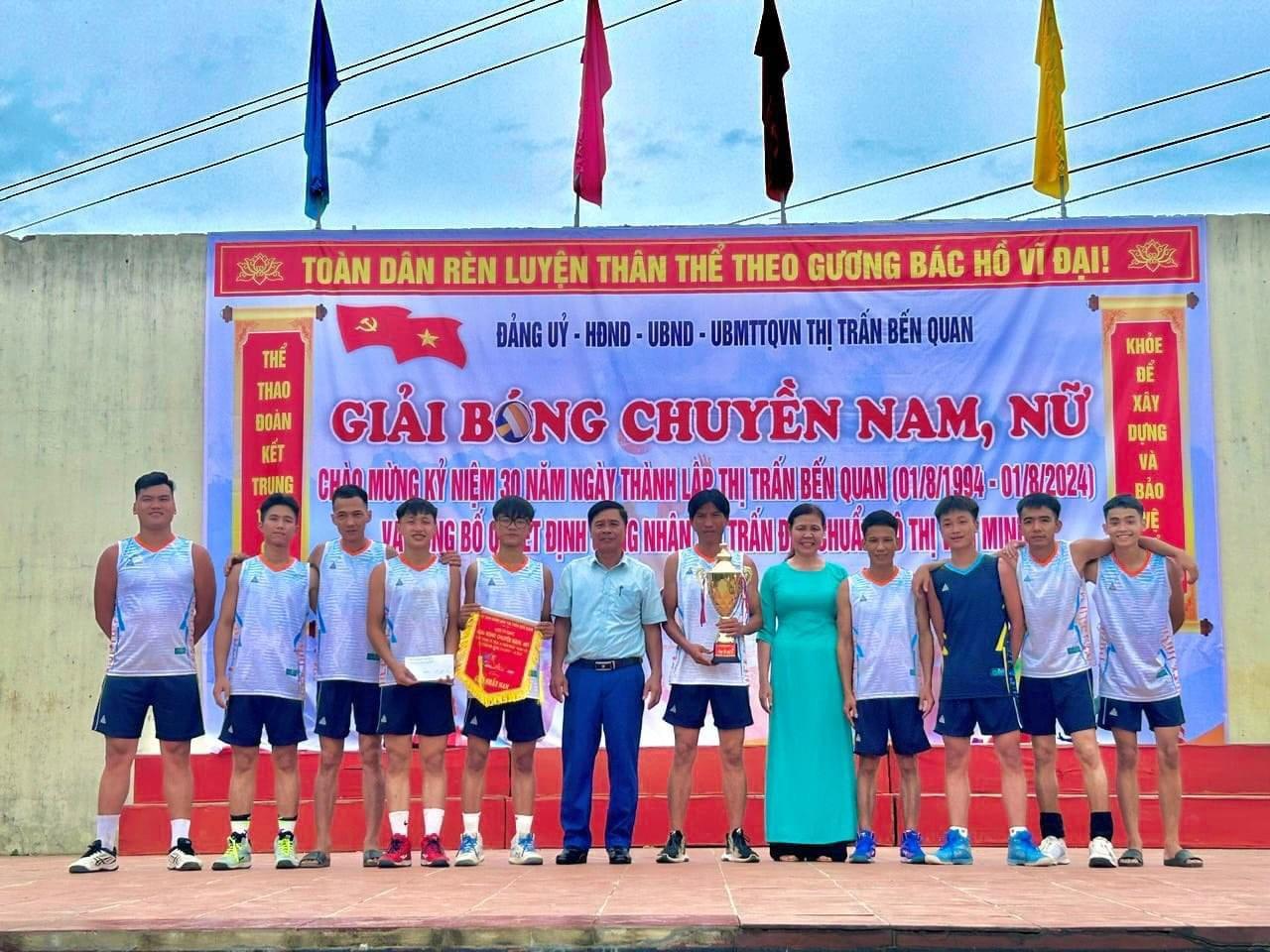 TT Bến Quan: Tổ chức giải bóng chuyền nam, nữ chào mừng kỷ niệm 30 năm thành lập Thị trấn Bến Quan (01/08/1994 – 01/08/2024); 70 năm ngày truyền thống...